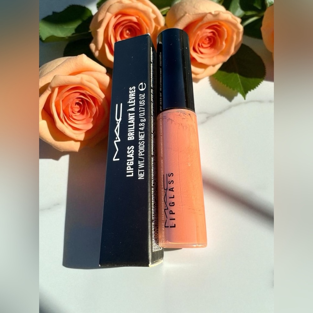 MAC LUST LIPGLASS. NEW IN BOX. - Picture 3 of 14